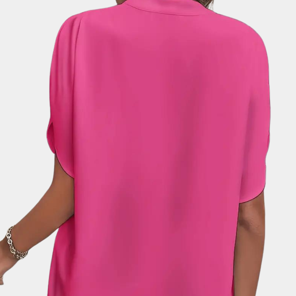 Clara | Stijlvolle V-hals Blouse met Korte Mouwen